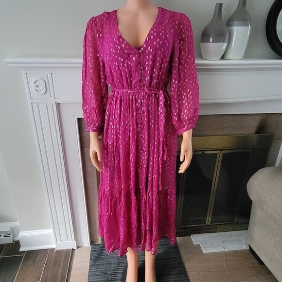 Saltwater Luxe Harlyee Midi Dress. - Picture 3 of 11